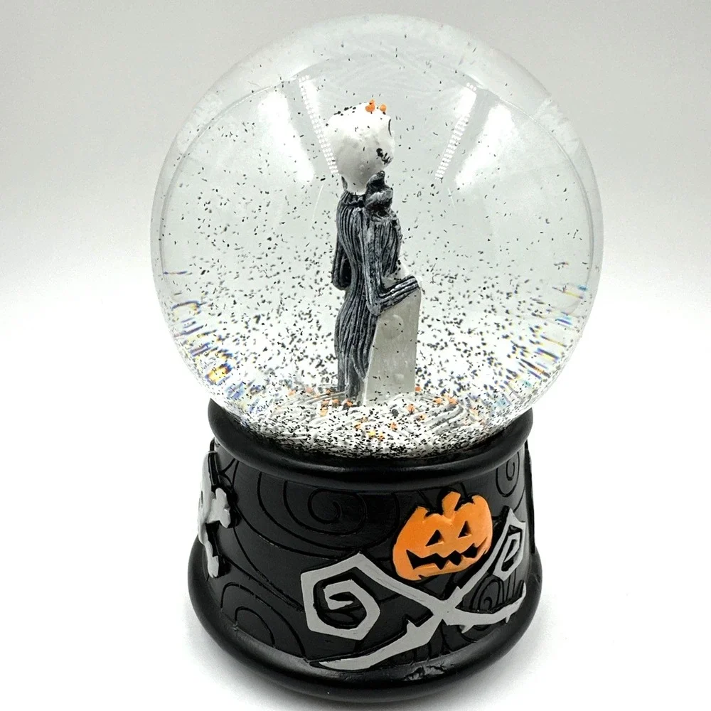 Disney Nightmare Before Christmas Snow Globe plays Funeral March of a Marionette
